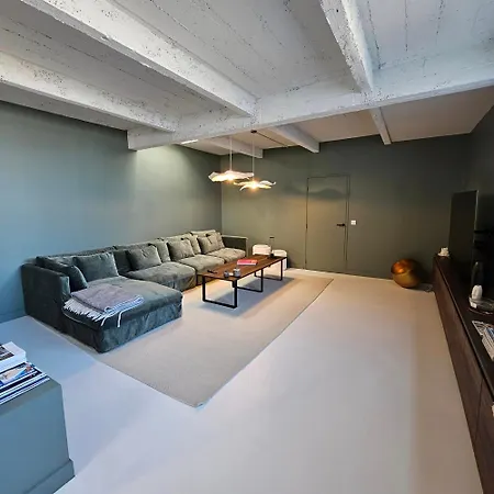 빌라 Maison Atypique Centre 5 Chambres *